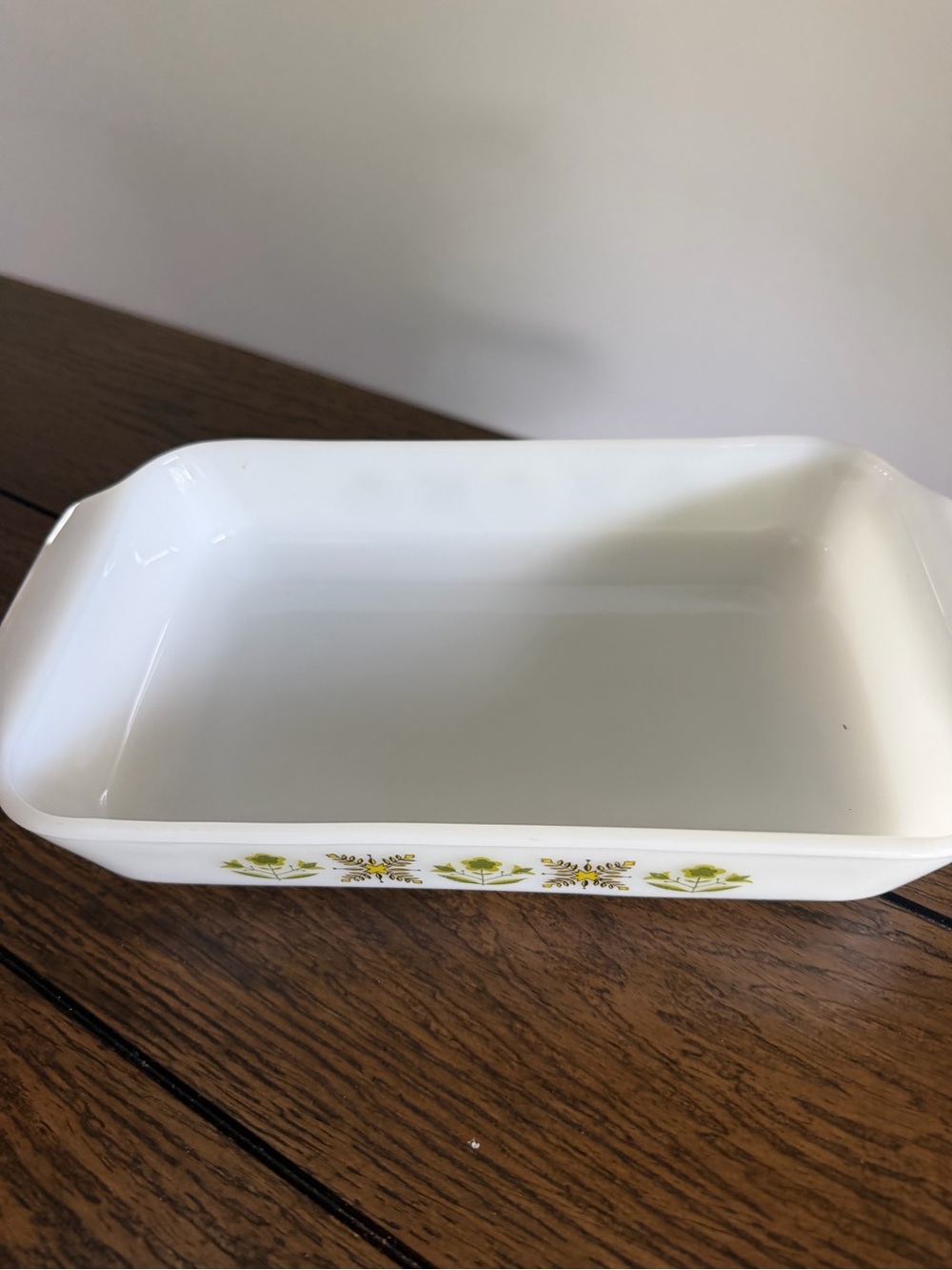 Vintage Fire-King Meadow Green Milk Glass Baking Dish 1.5 Qt Casserole And Loaf - Picture 9 of 16